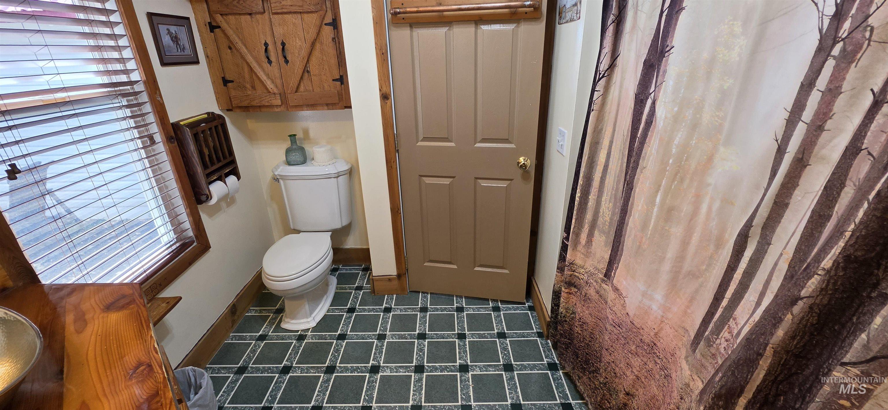 35892 North Rd Property Photo 11