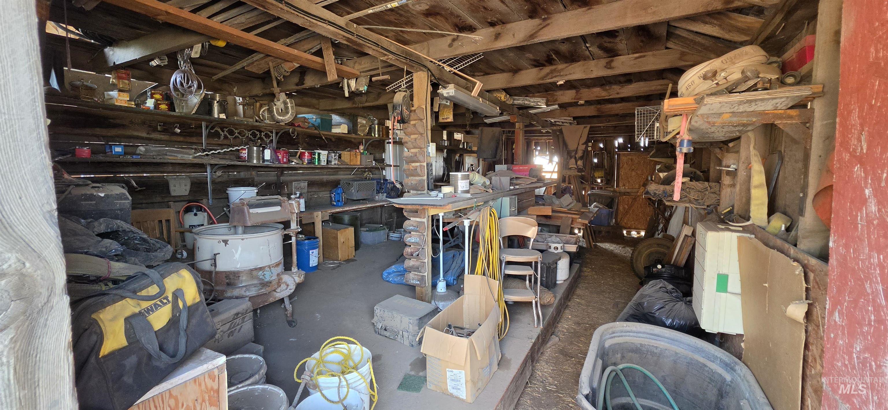 35892 North Rd Property Photo 26