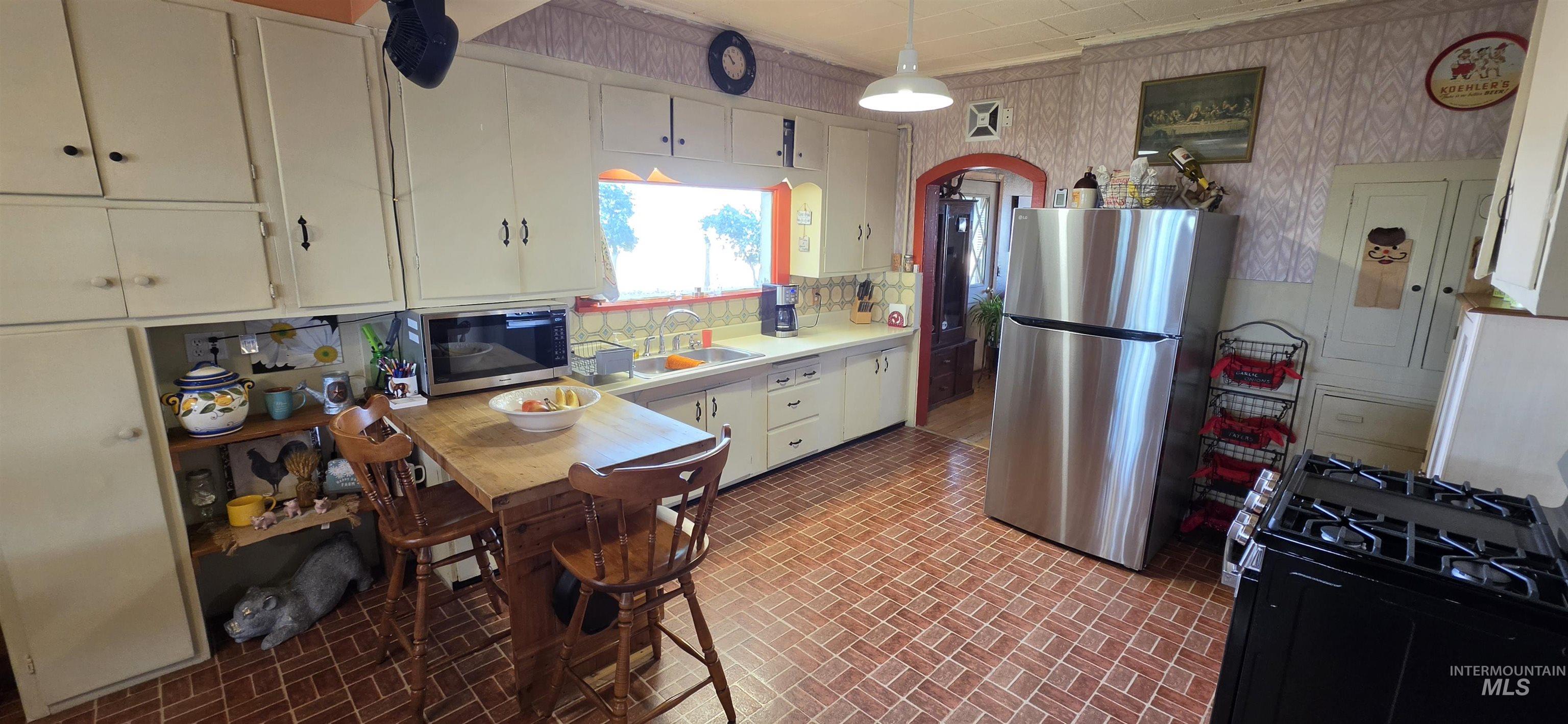 35892 North Rd Property Photo 39