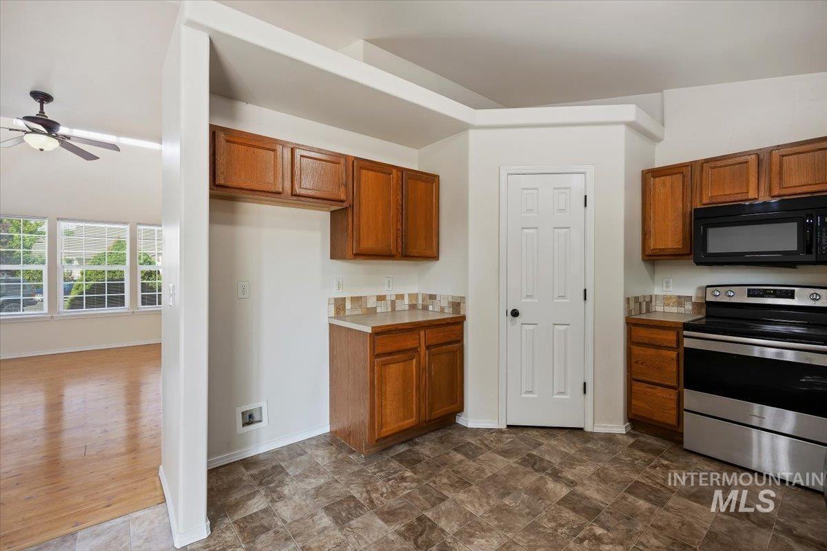 226 Teton St Property Photo 10