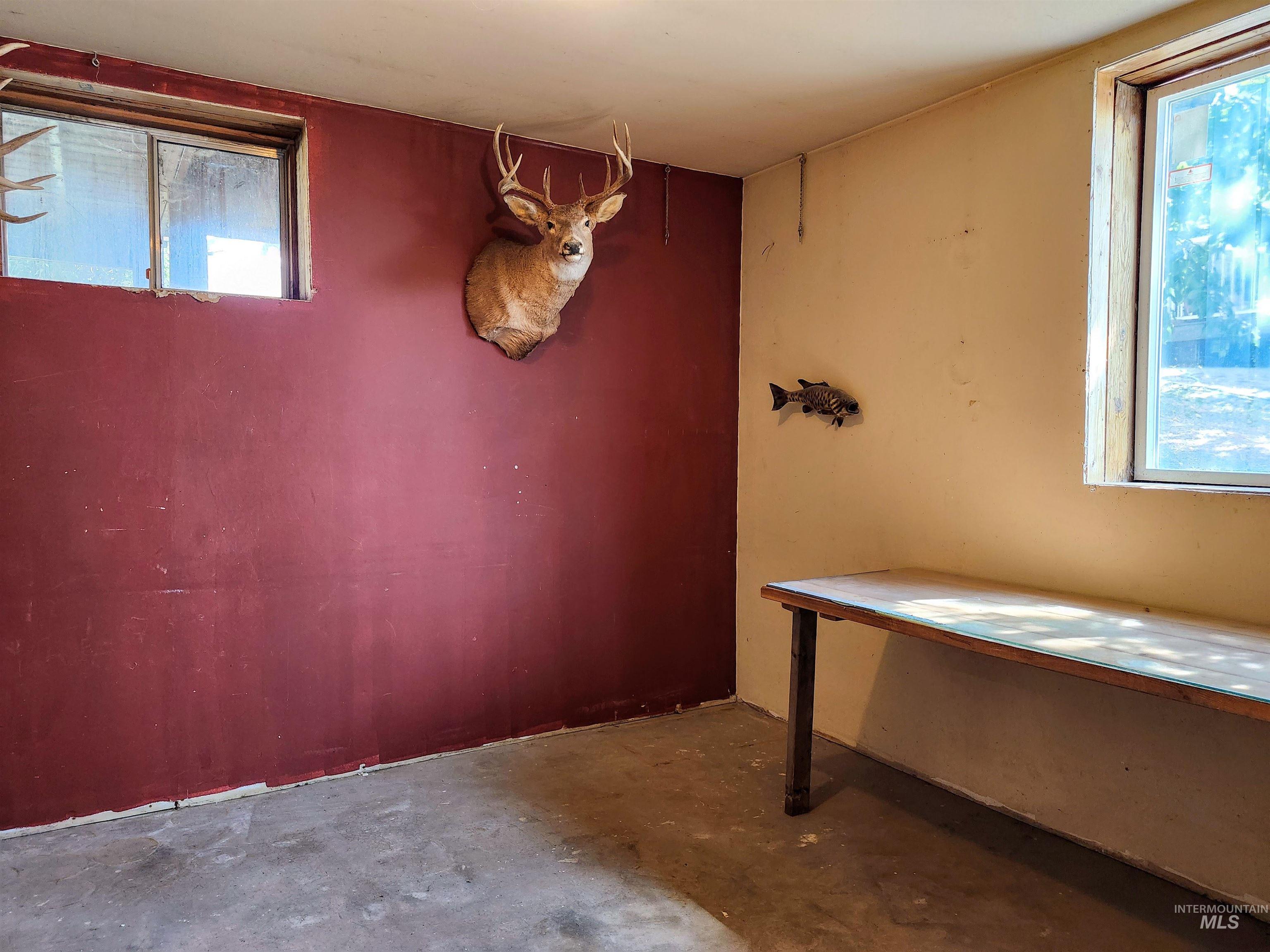 980 Larch Street Property Photo 36