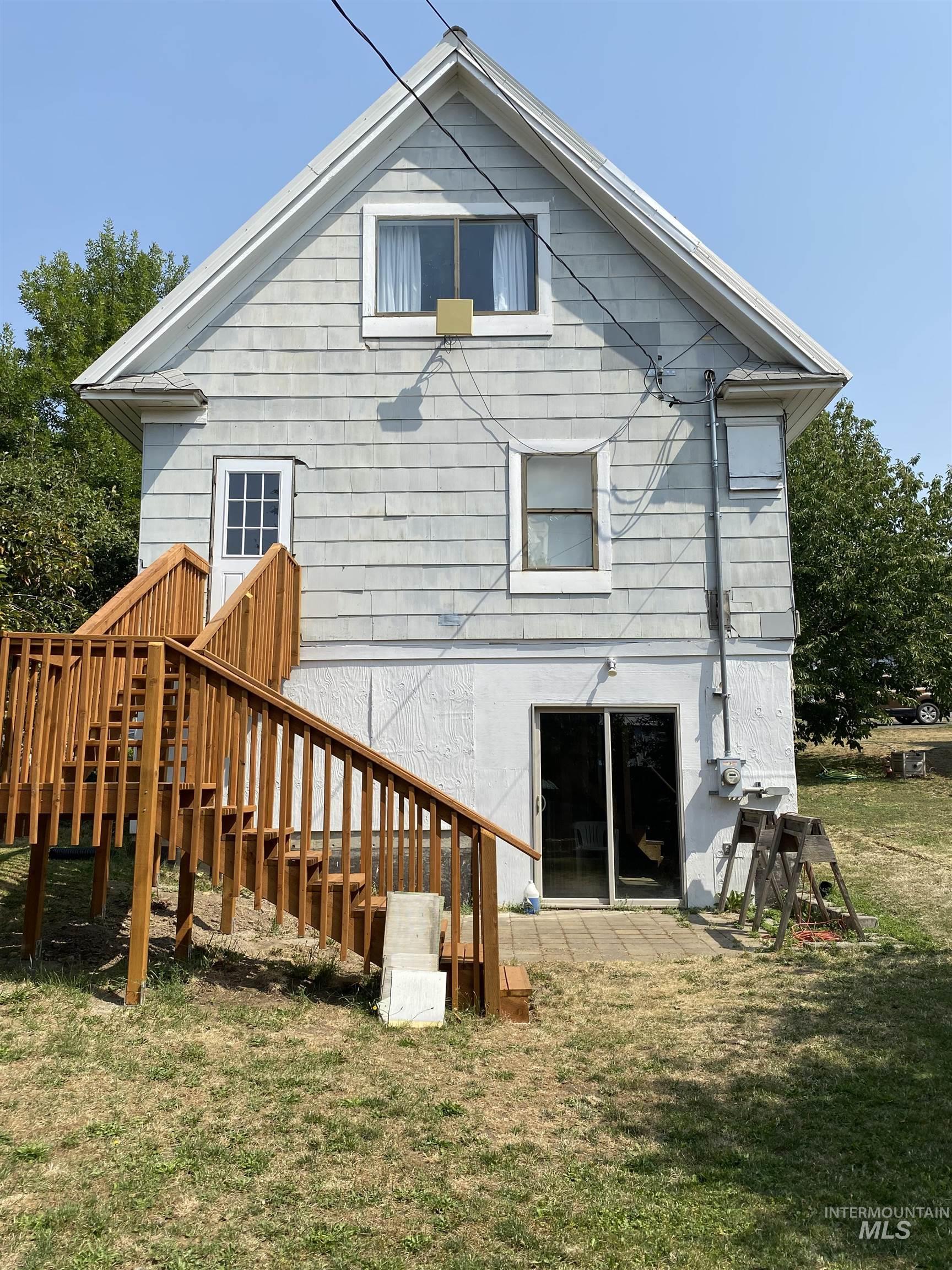 980 Larch Street Property Photo 42