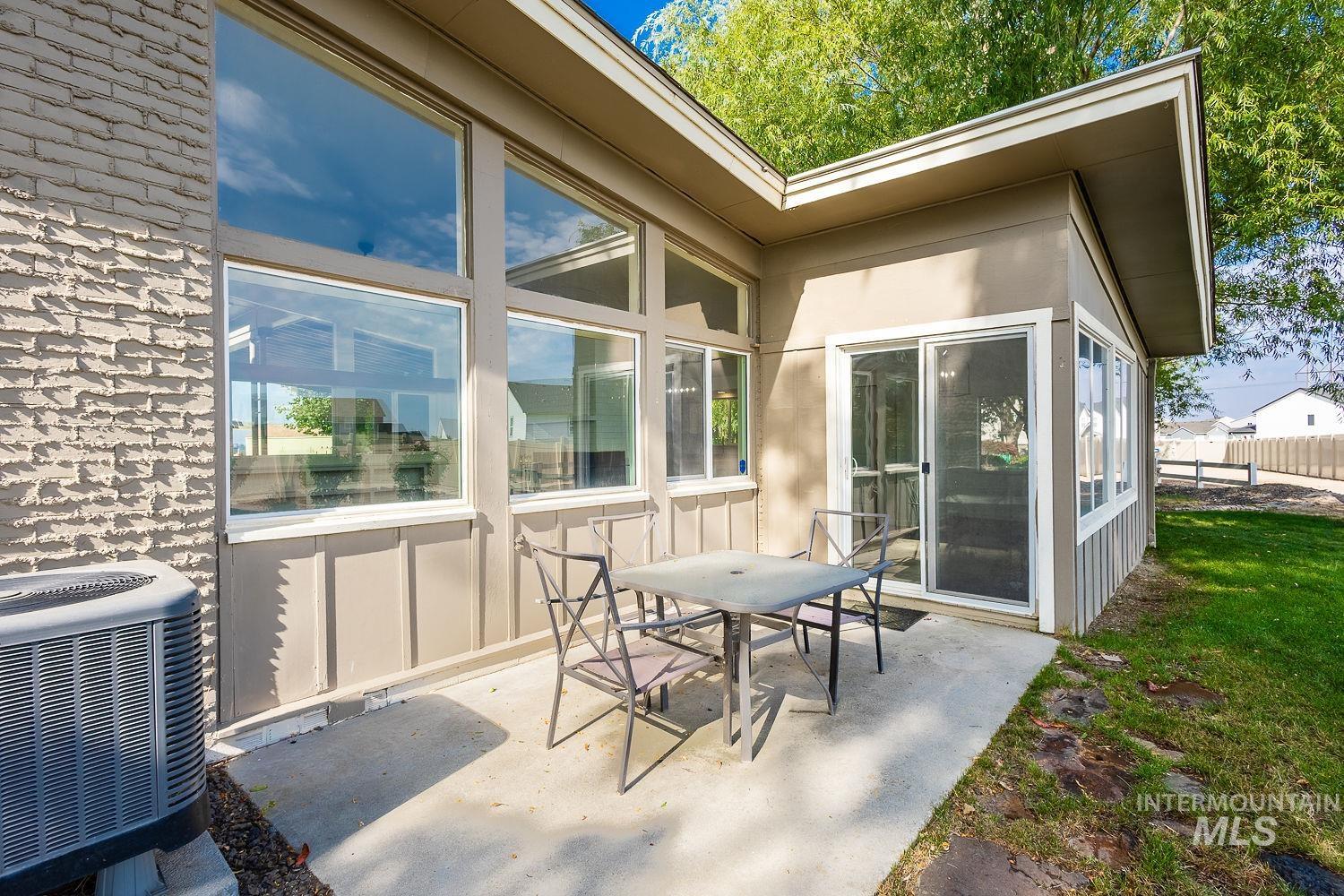 14216 Orchard Ave Property Photo 39