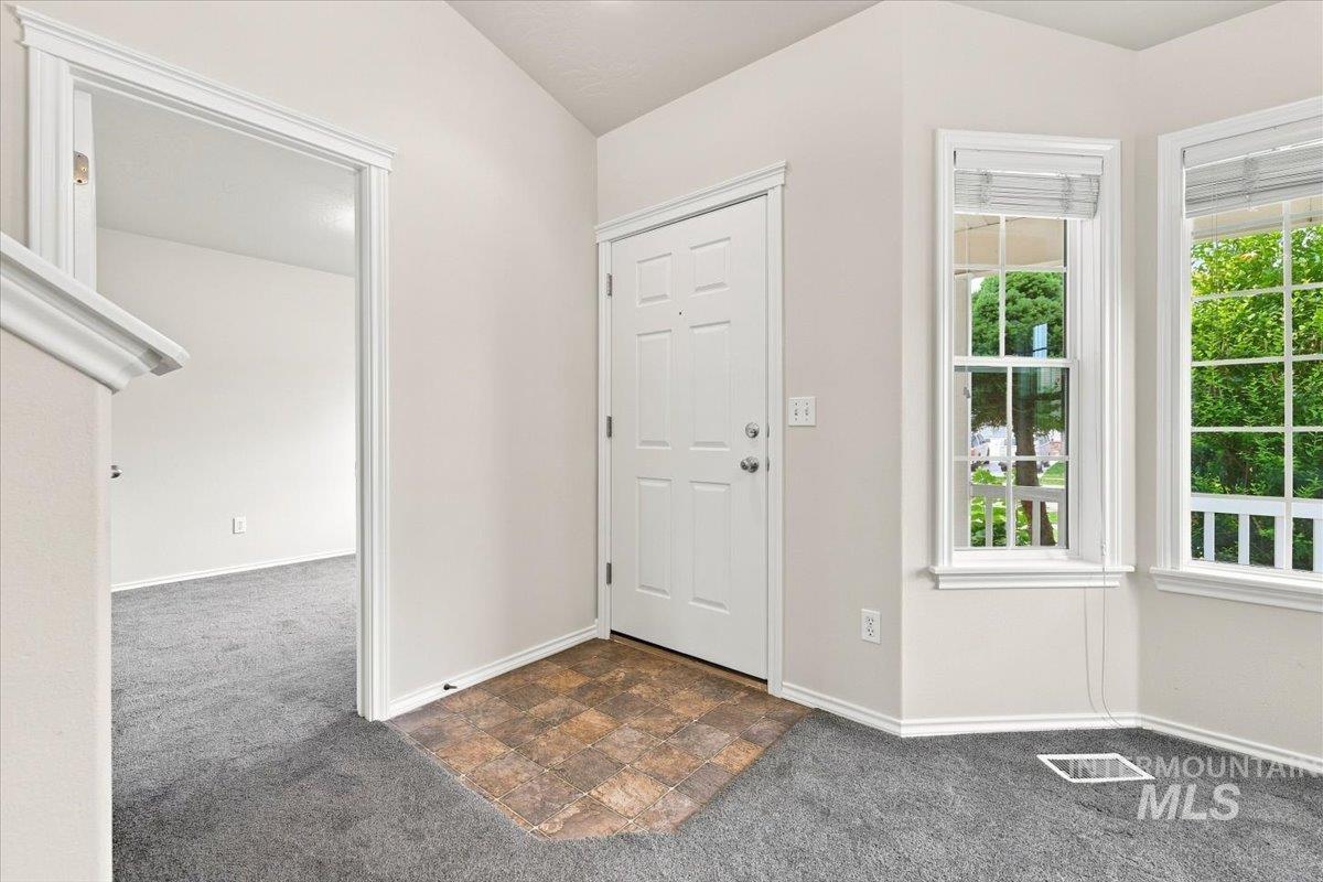 17686 N Armstead Ave Property Photo 7