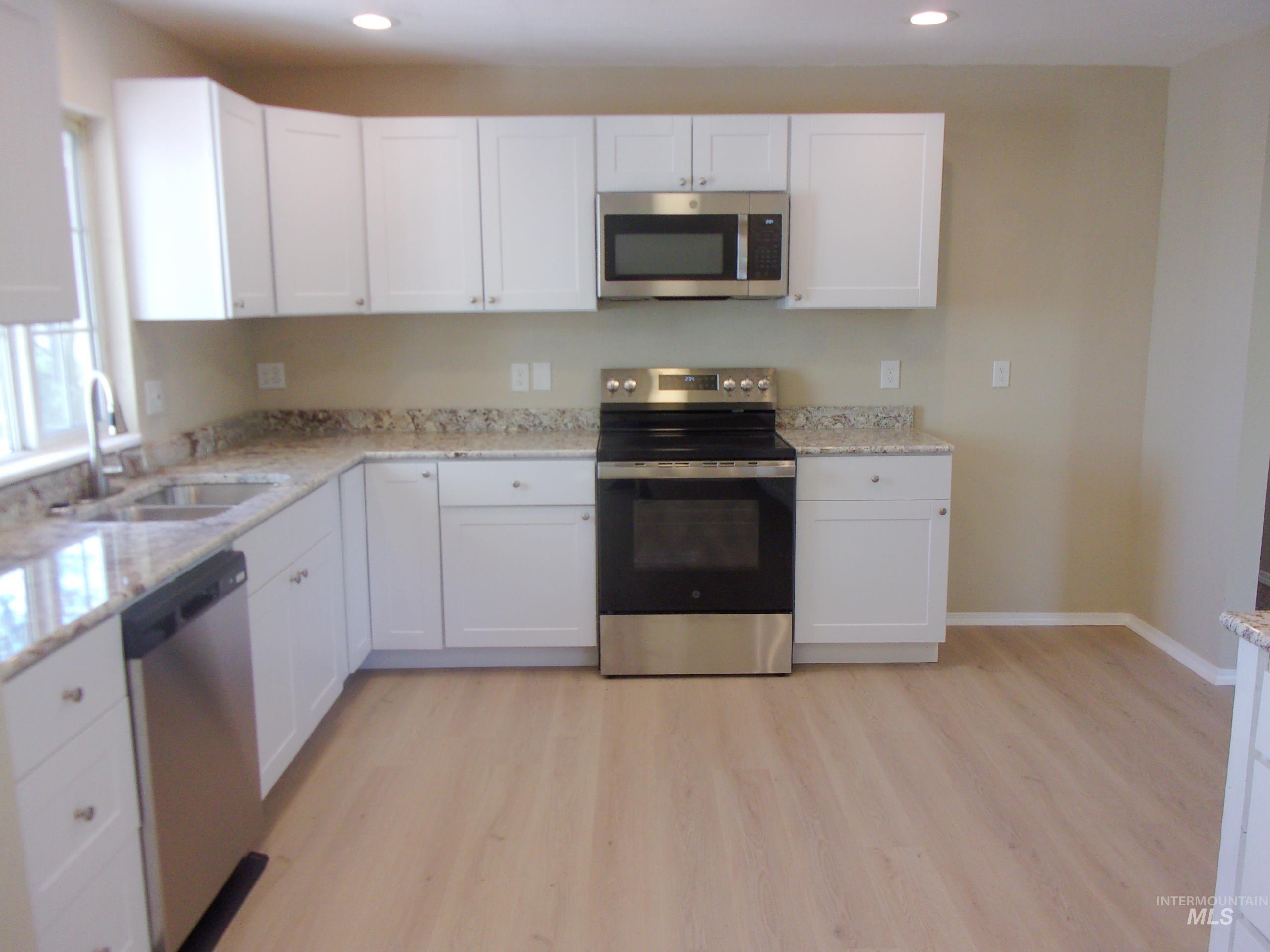 1629 Sand Rd Property Photo 4