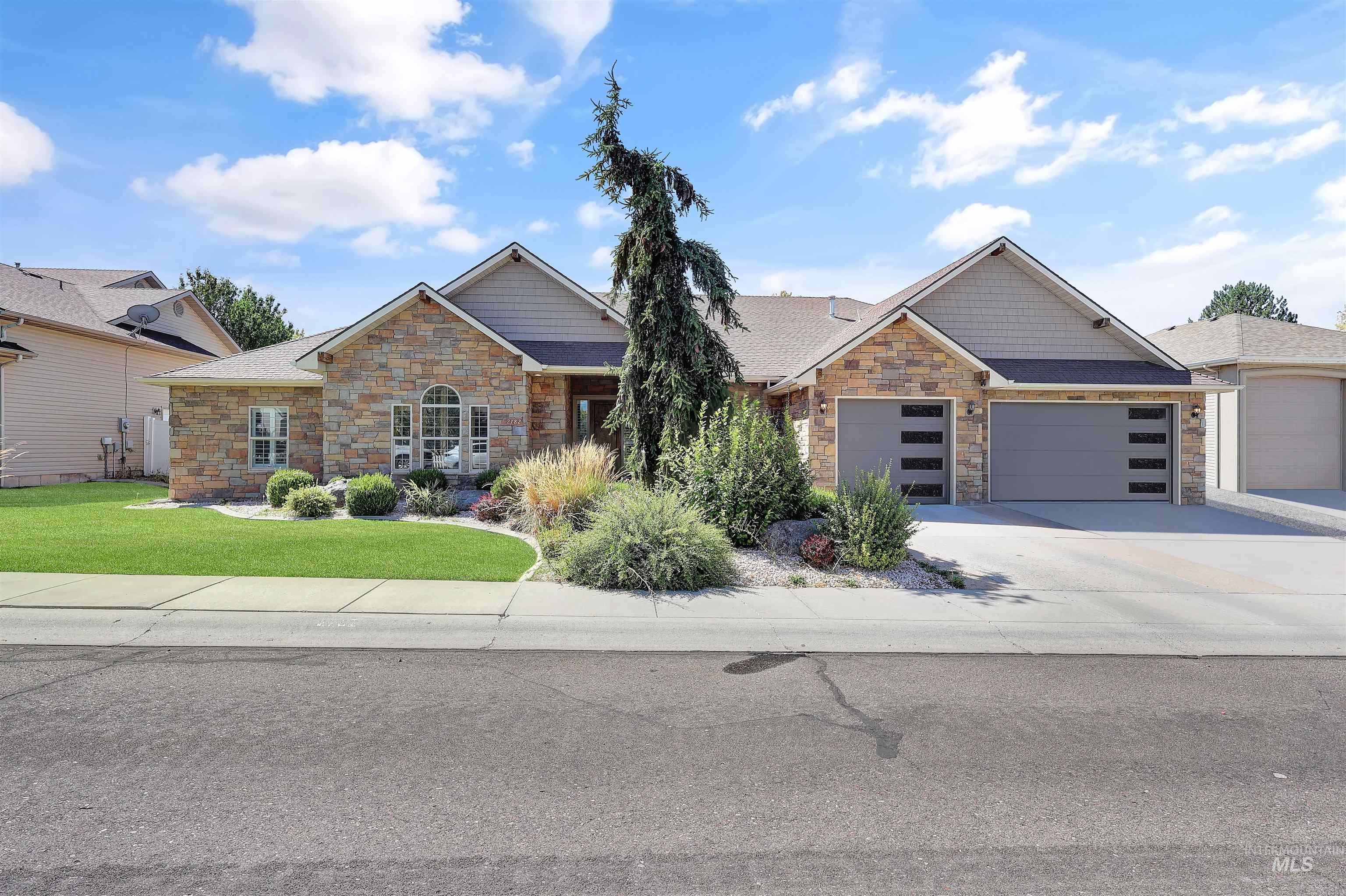 2782 Sun Meadow Dr. Property Photo 1