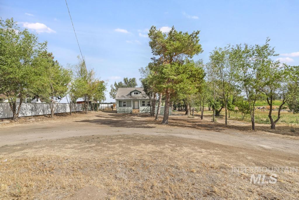 1888 E 2900 S Property Photo 4