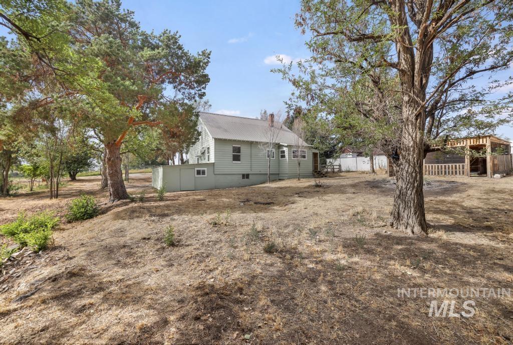 1888 E 2900 S Property Photo 12