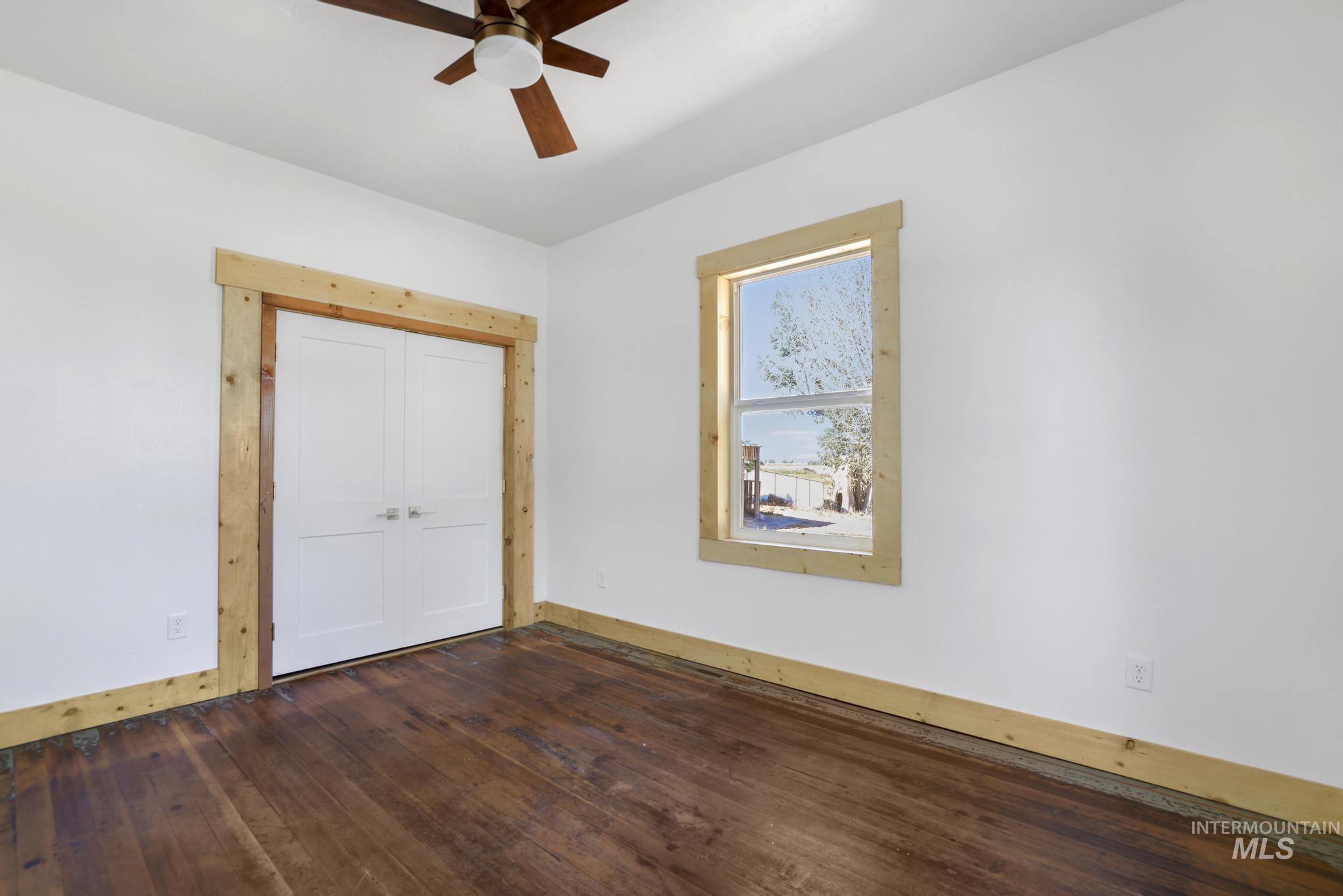 1888 E 2900 S Property Photo 17
