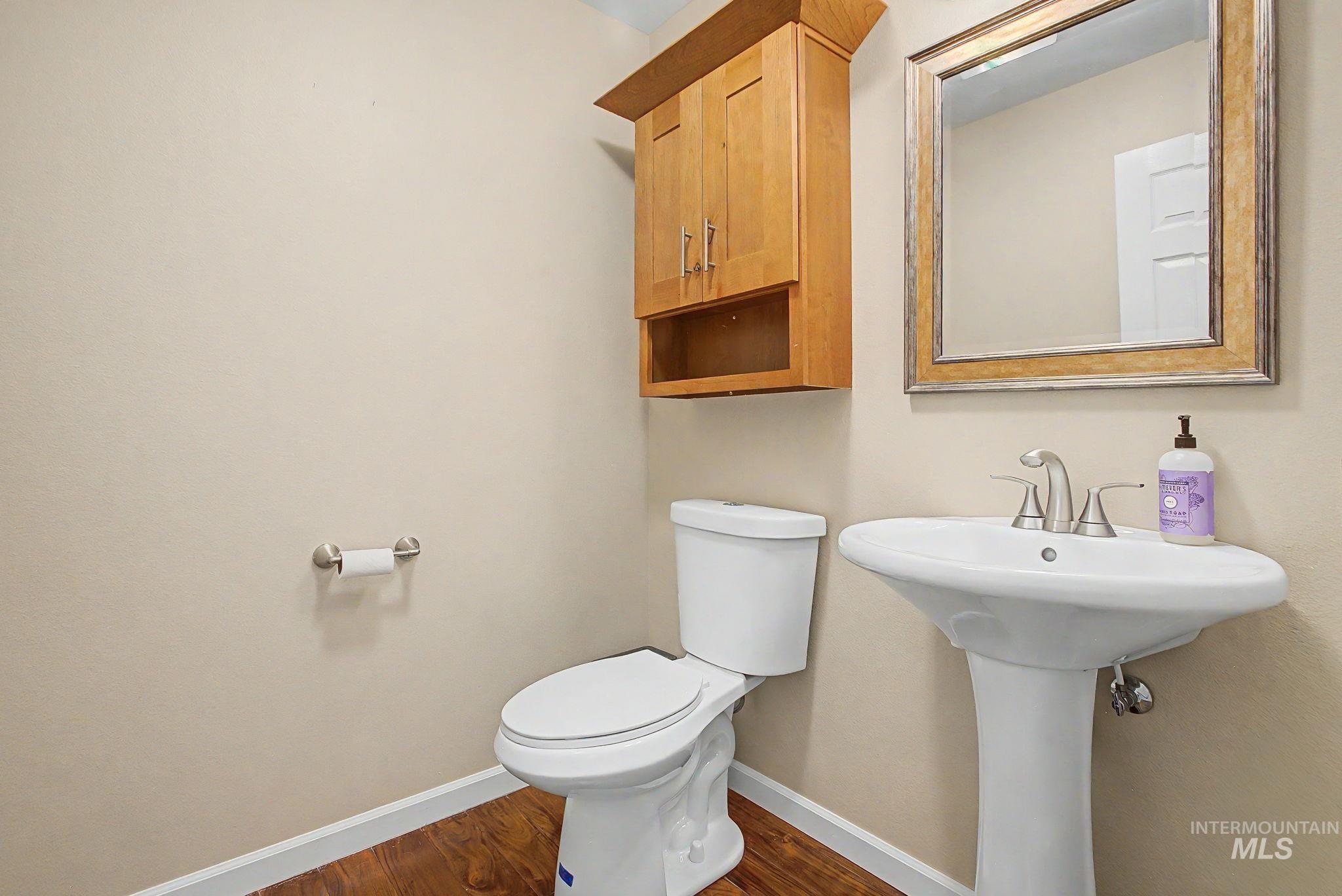 721 Linden Avenue Property Photo 12