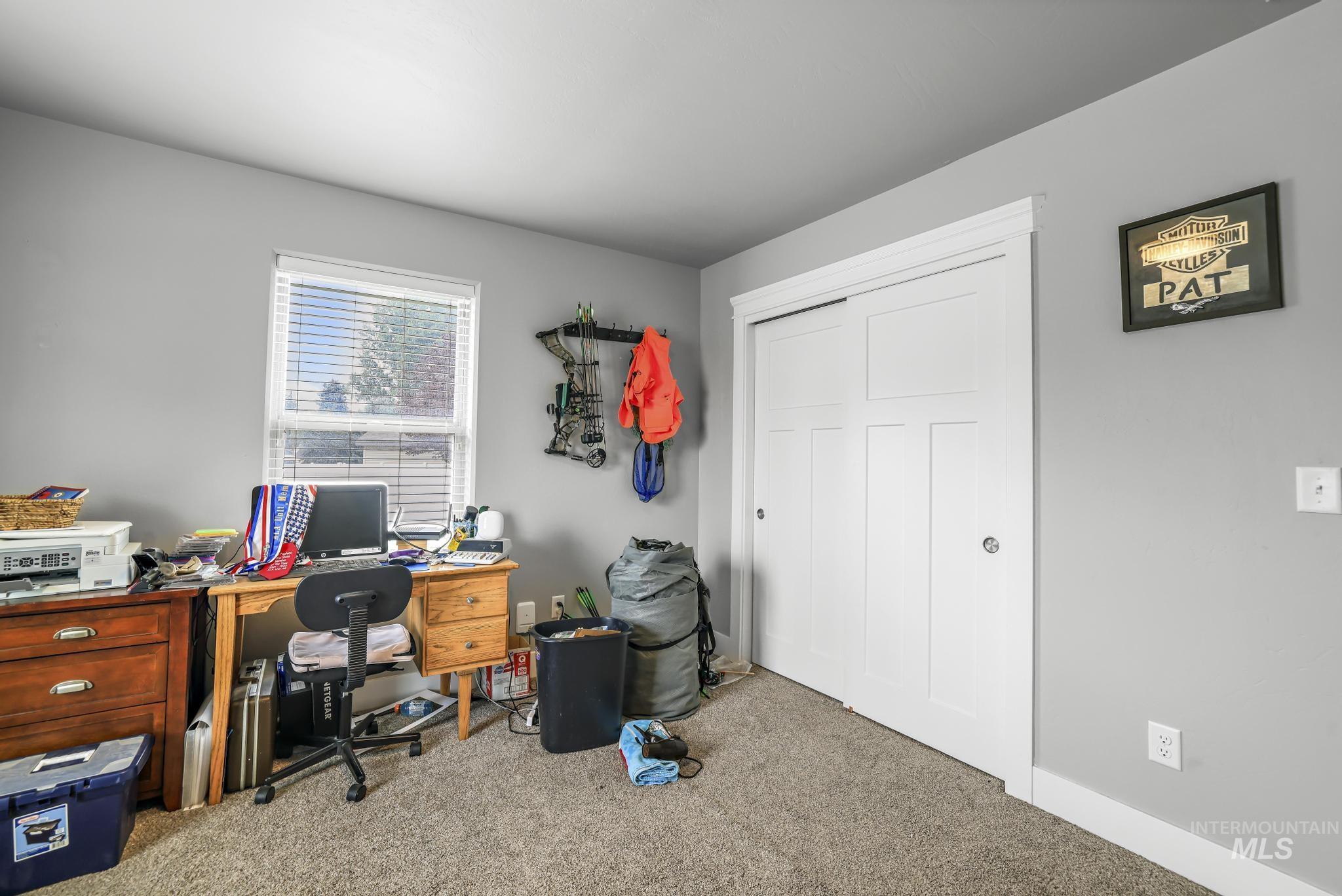 813 Hawk Ct Property Photo 15