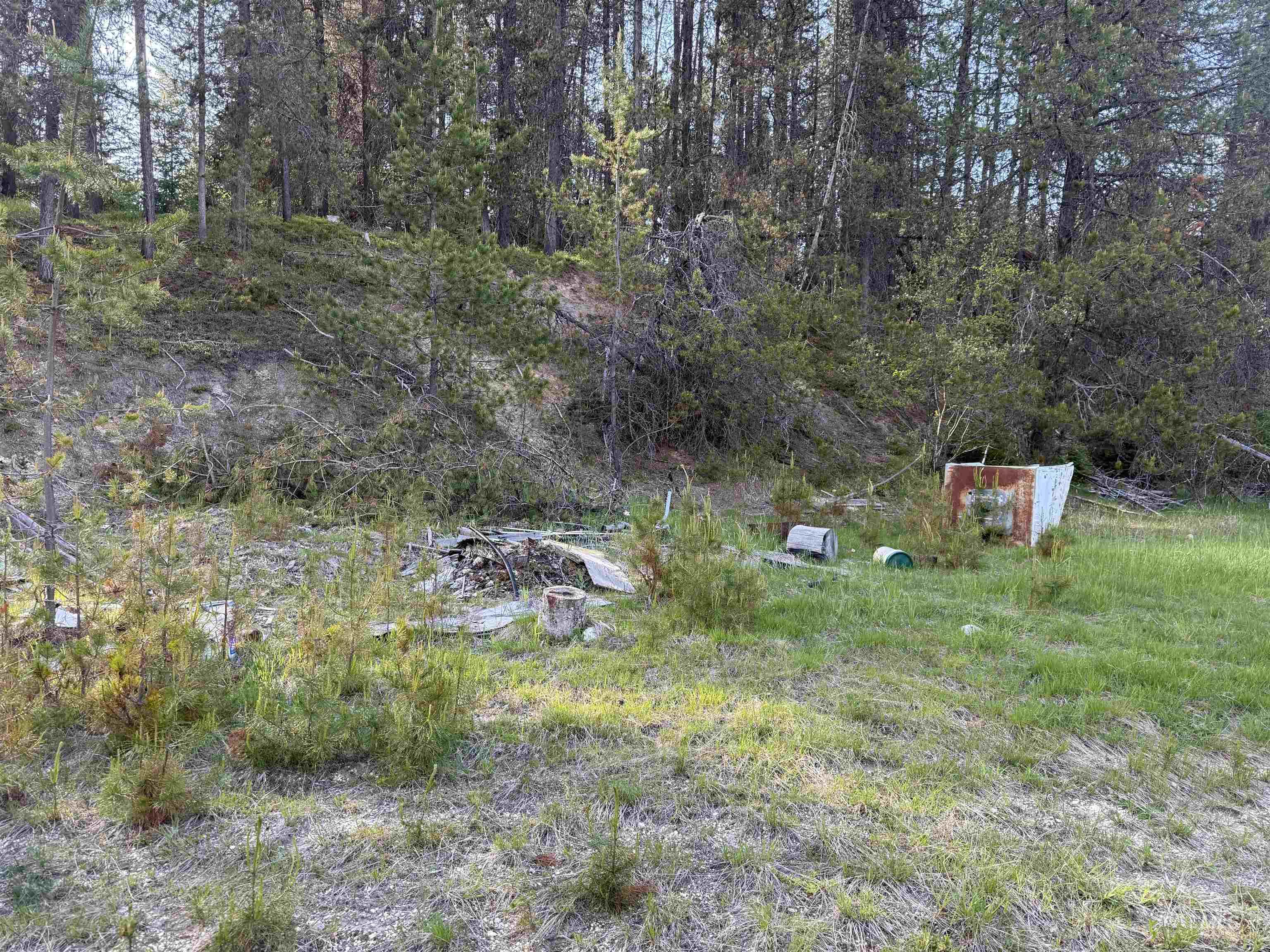 101 And 107 Cabin Rd Property Photo 2