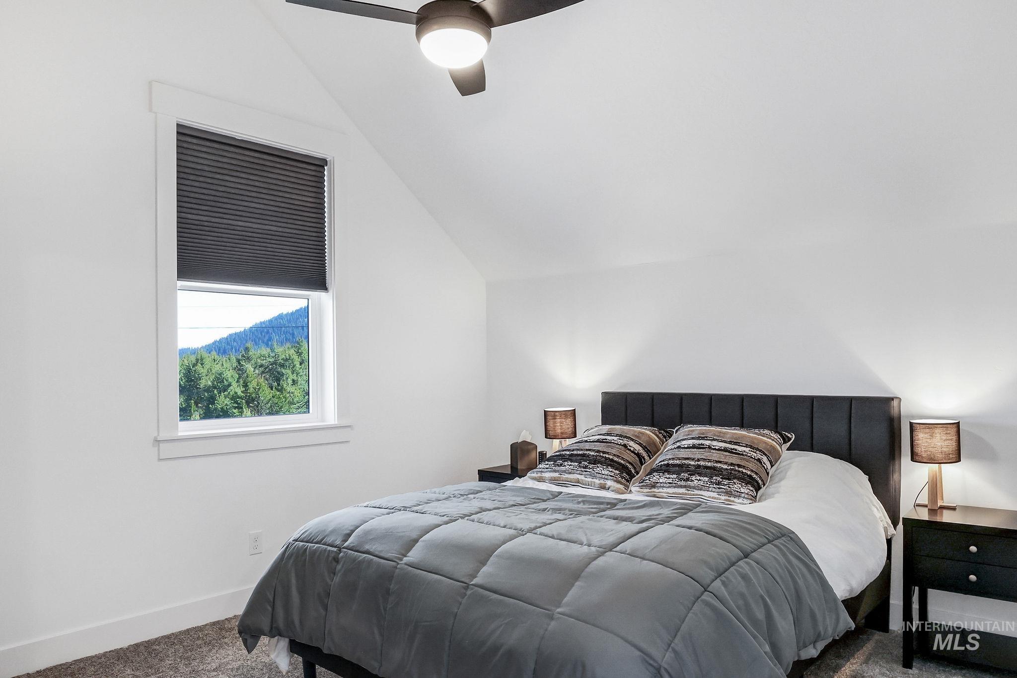 13102 Hawks Bay Road Property Photo 7