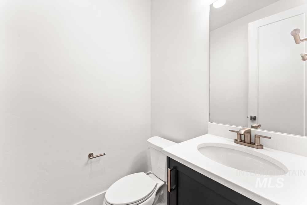 381 E Lombard Ln Property Photo 22
