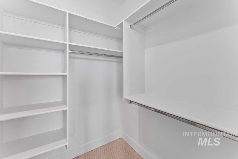 357 E Lombard Ln Property Photo 17