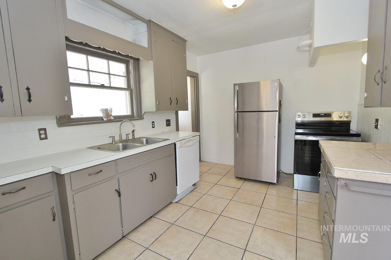 191 Sw 5th Ave Property Photo 7