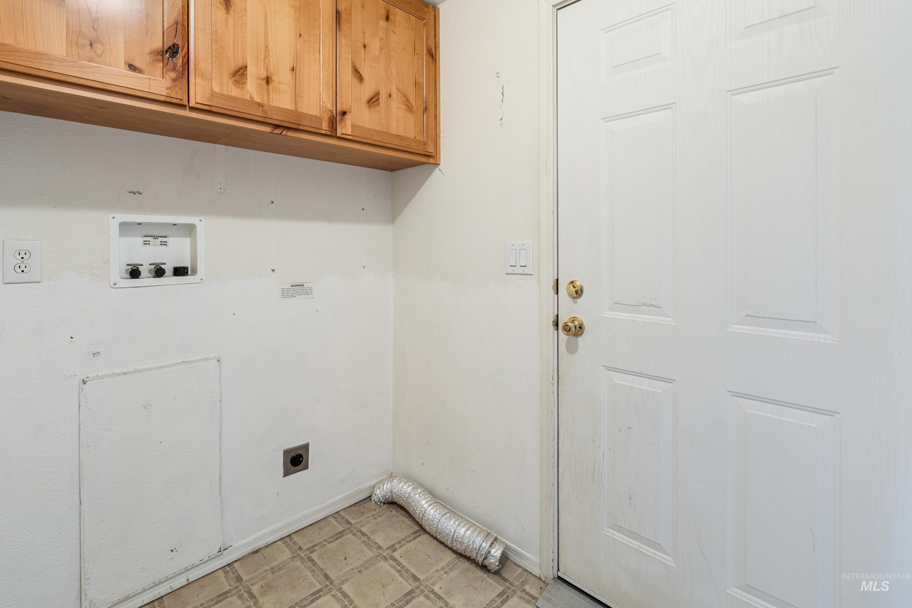 919 Hawthorne Street Property Photo 18