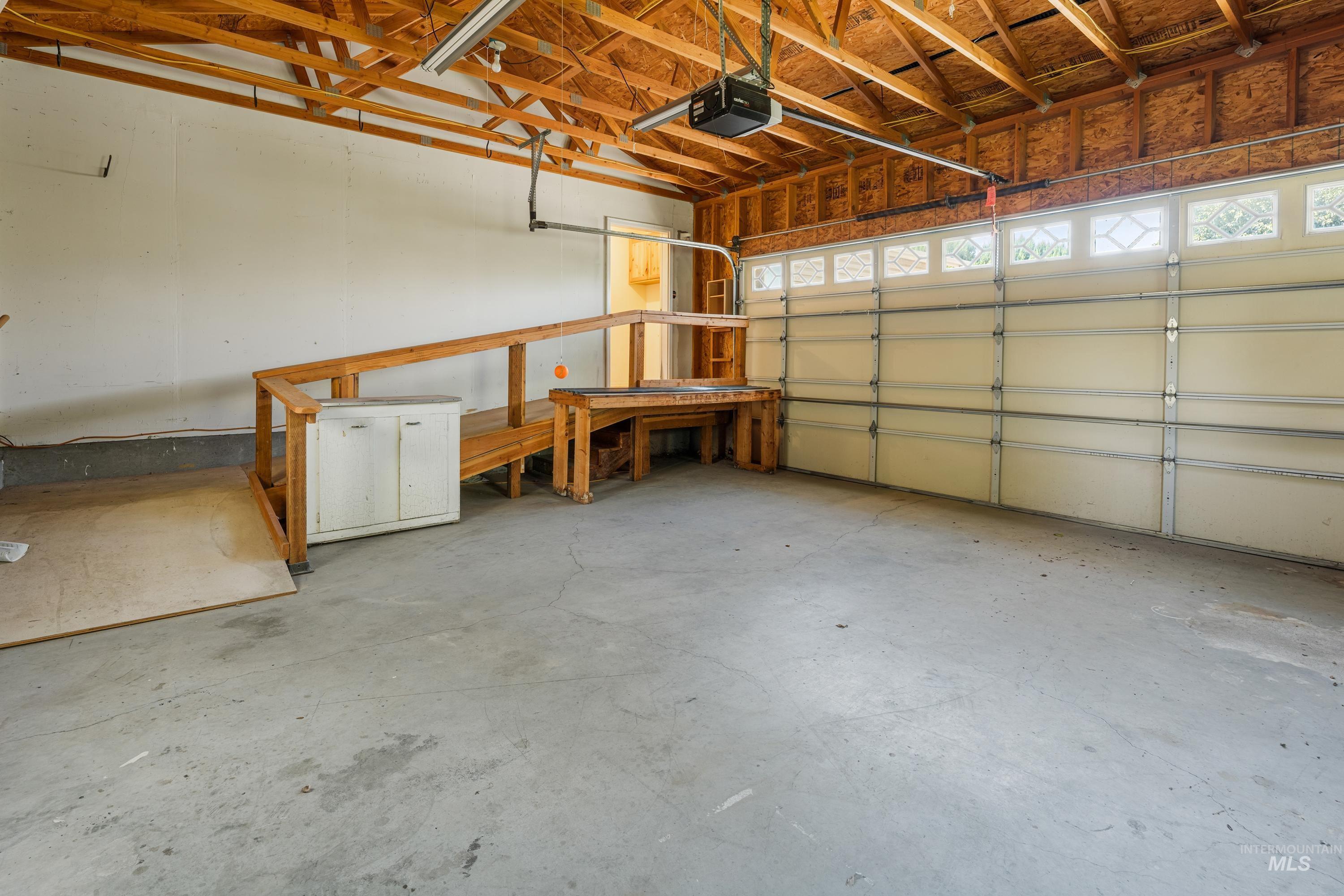 919 Hawthorne Street Property Photo 21