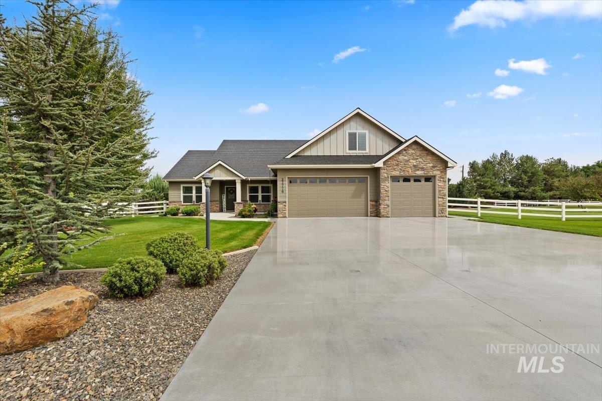 22776 Big Loon Way Property Photo 2
