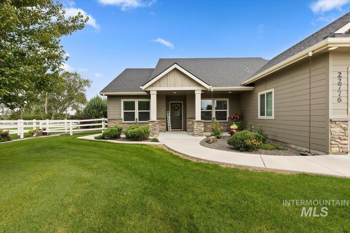 22776 Big Loon Way Property Photo 5