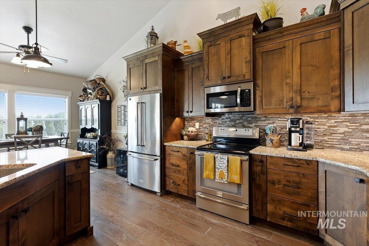 22776 Big Loon Way Property Photo 12