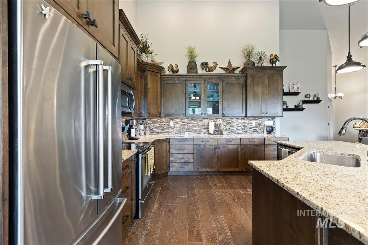 22776 Big Loon Way Property Photo 14