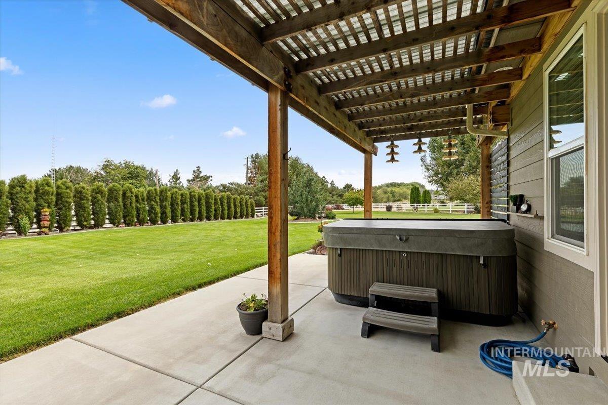 22776 Big Loon Way Property Photo 29