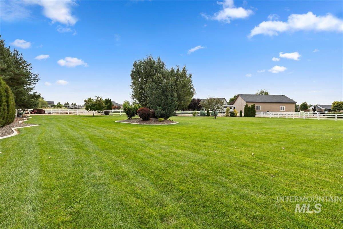 22776 Big Loon Way Property Photo 33