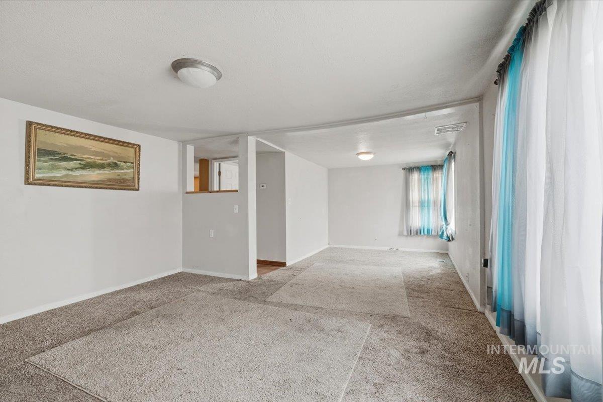 726 S Colorado Ave Property Photo 4