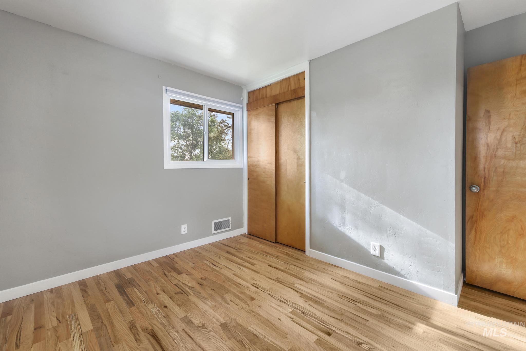 214 E 16th Avenue Property Photo 22