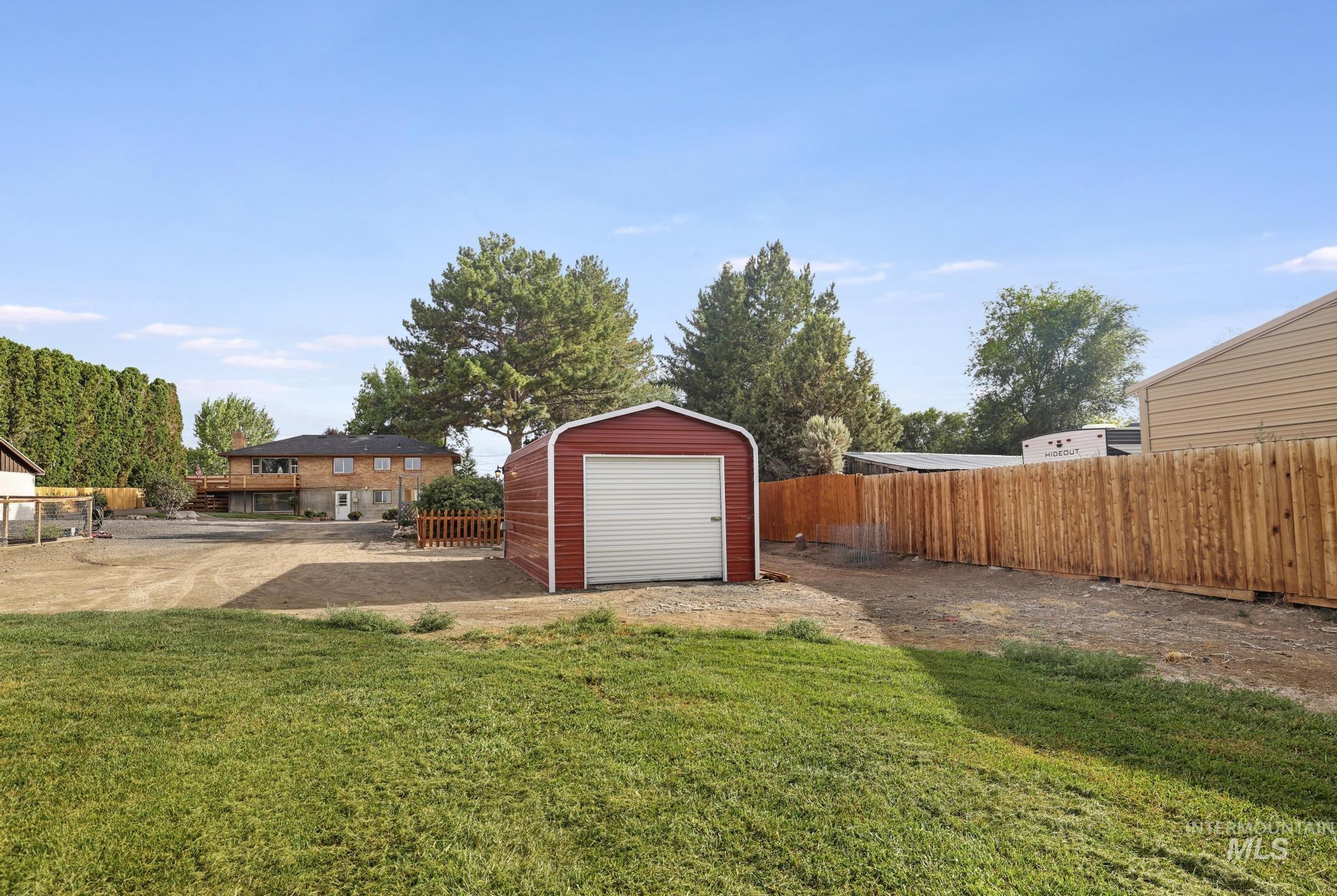 214 E 16th Avenue Property Photo 45