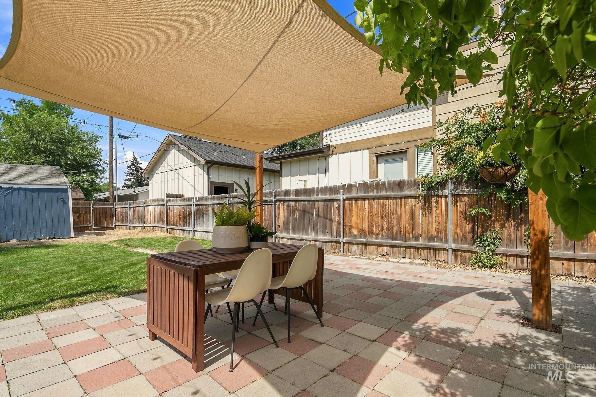 1349 S Division Avenue Property Photo 19