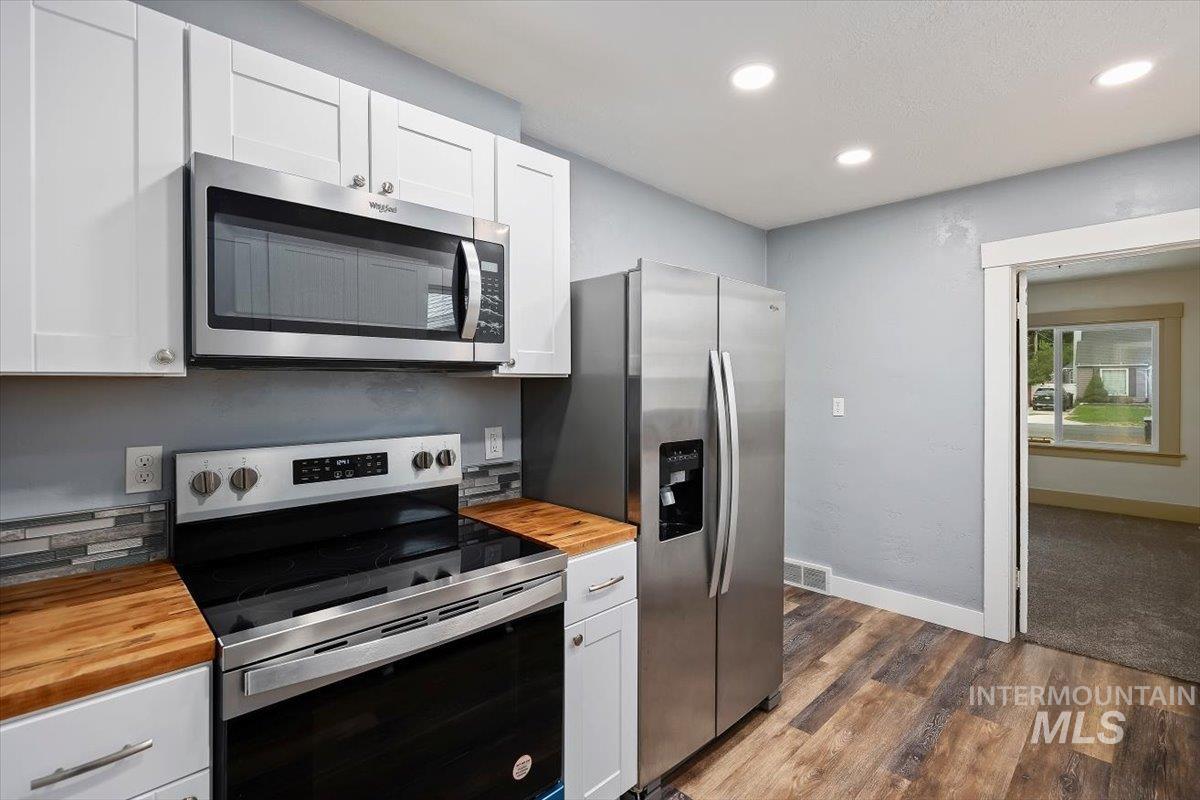 1743 Conant Ave Property Photo 10