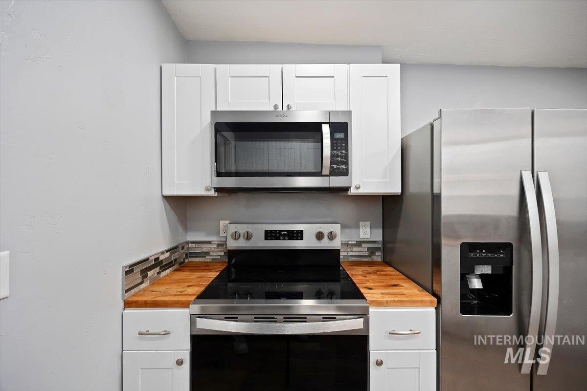 1743 Conant Ave Property Photo 11