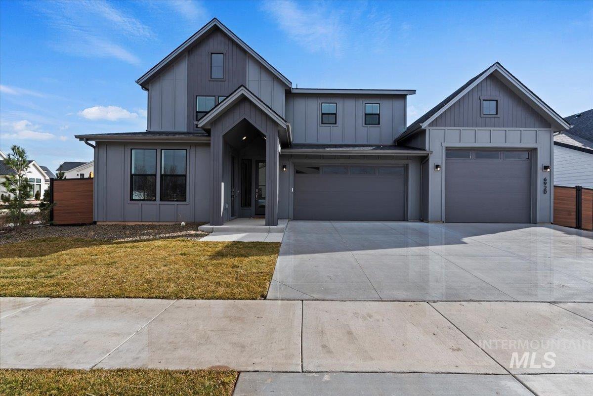 4209 S Ridge Edge Way Property Photo 2