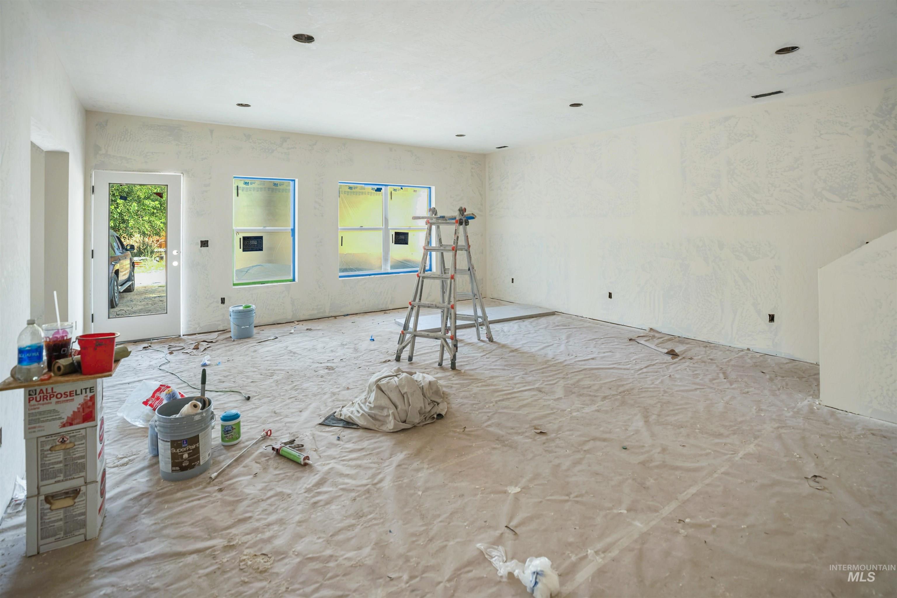 533 Costley Ln. Property Photo 13