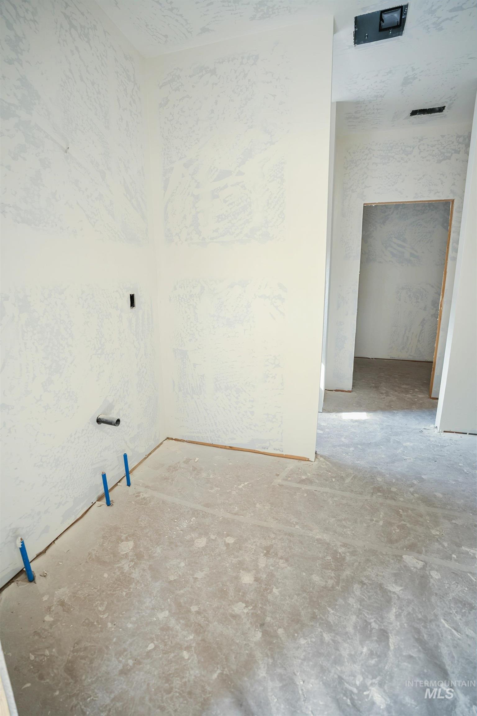 533 Costley Ln. Property Photo 24