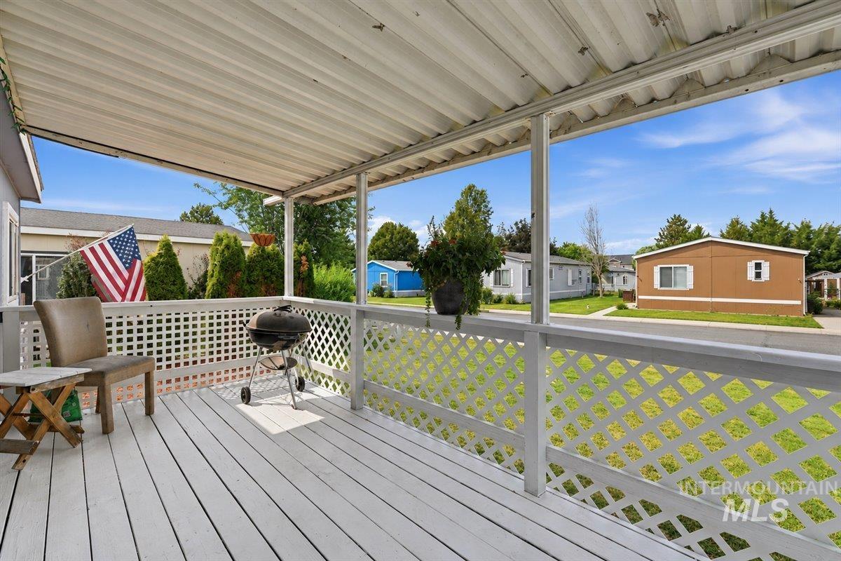 11305 W Florence Ln Property Photo 4