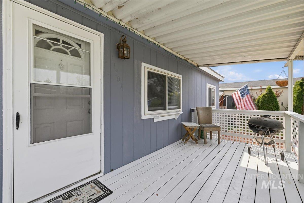 11305 W Florence Ln Property Photo 5