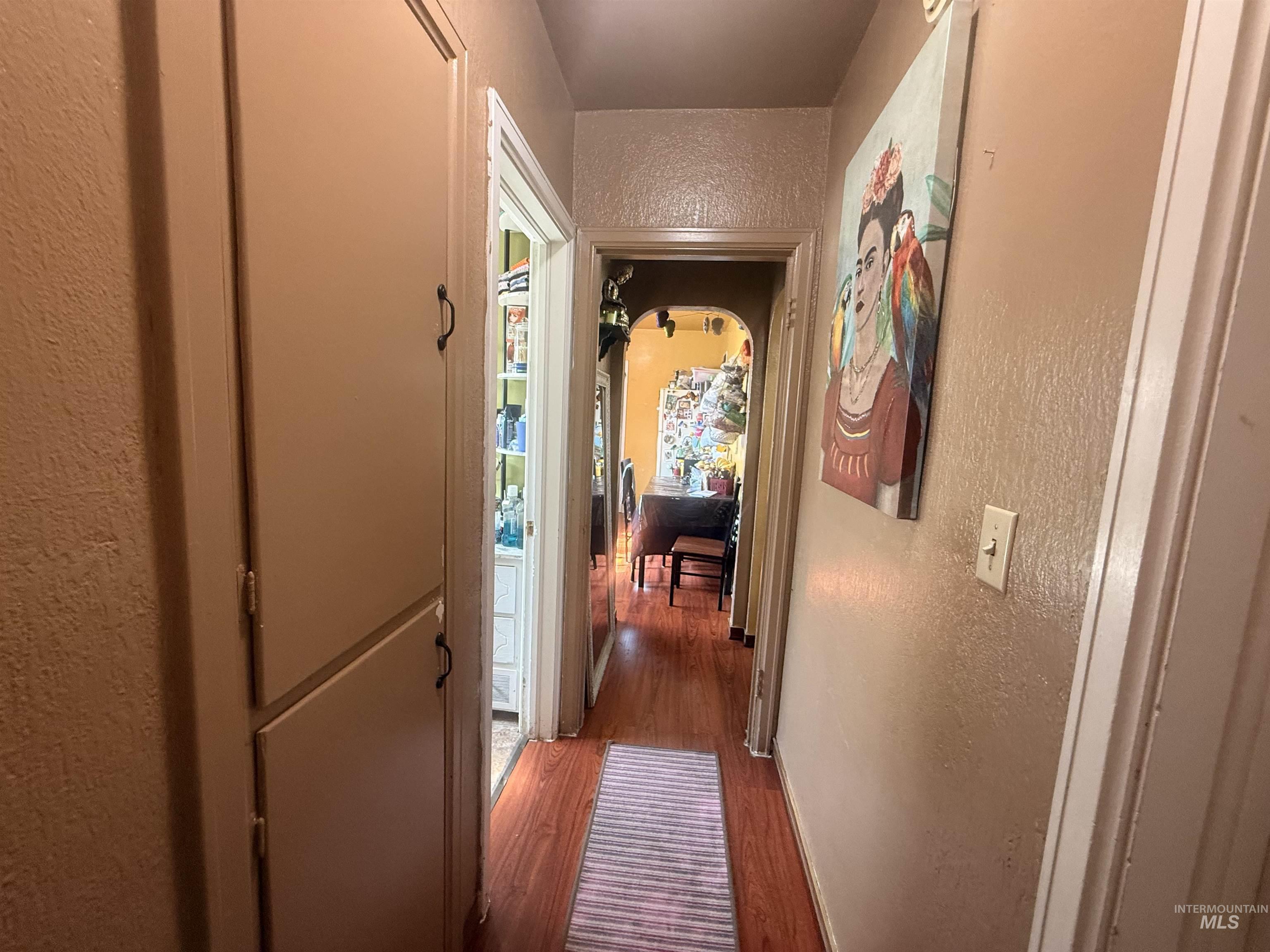 615 S Pine St Property Photo 15