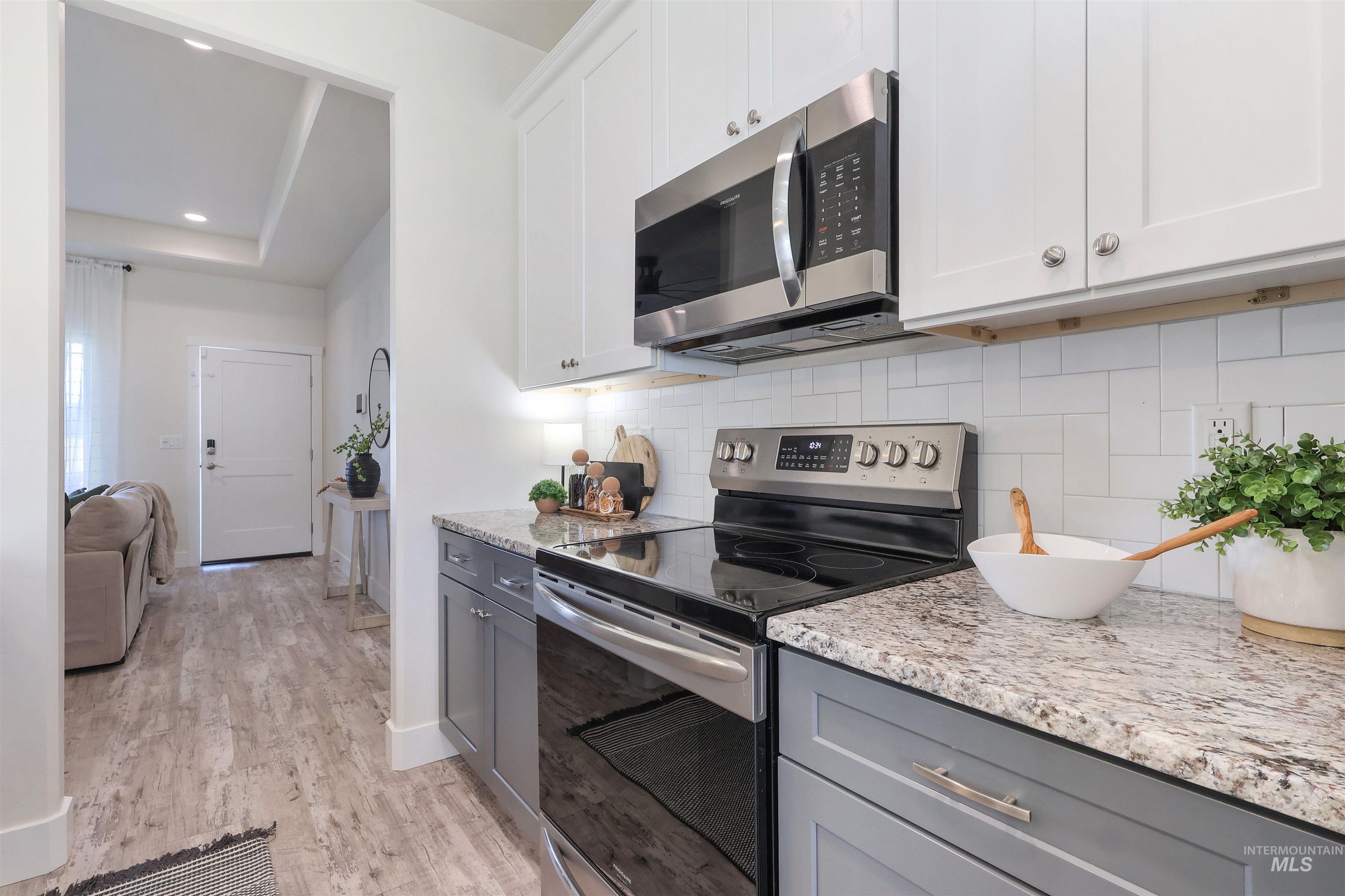 471 Southwood Ave W Property Photo 11
