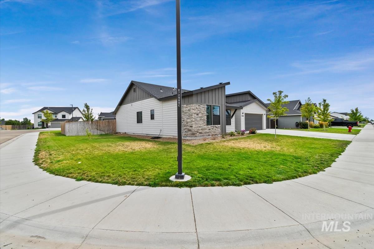 1640 Sw Accipiter Pl Property Photo 35
