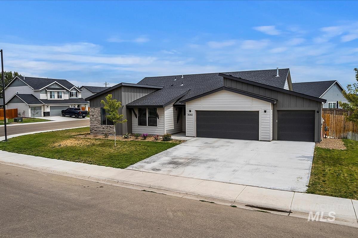 1640 Sw Accipiter Pl Property Photo 37