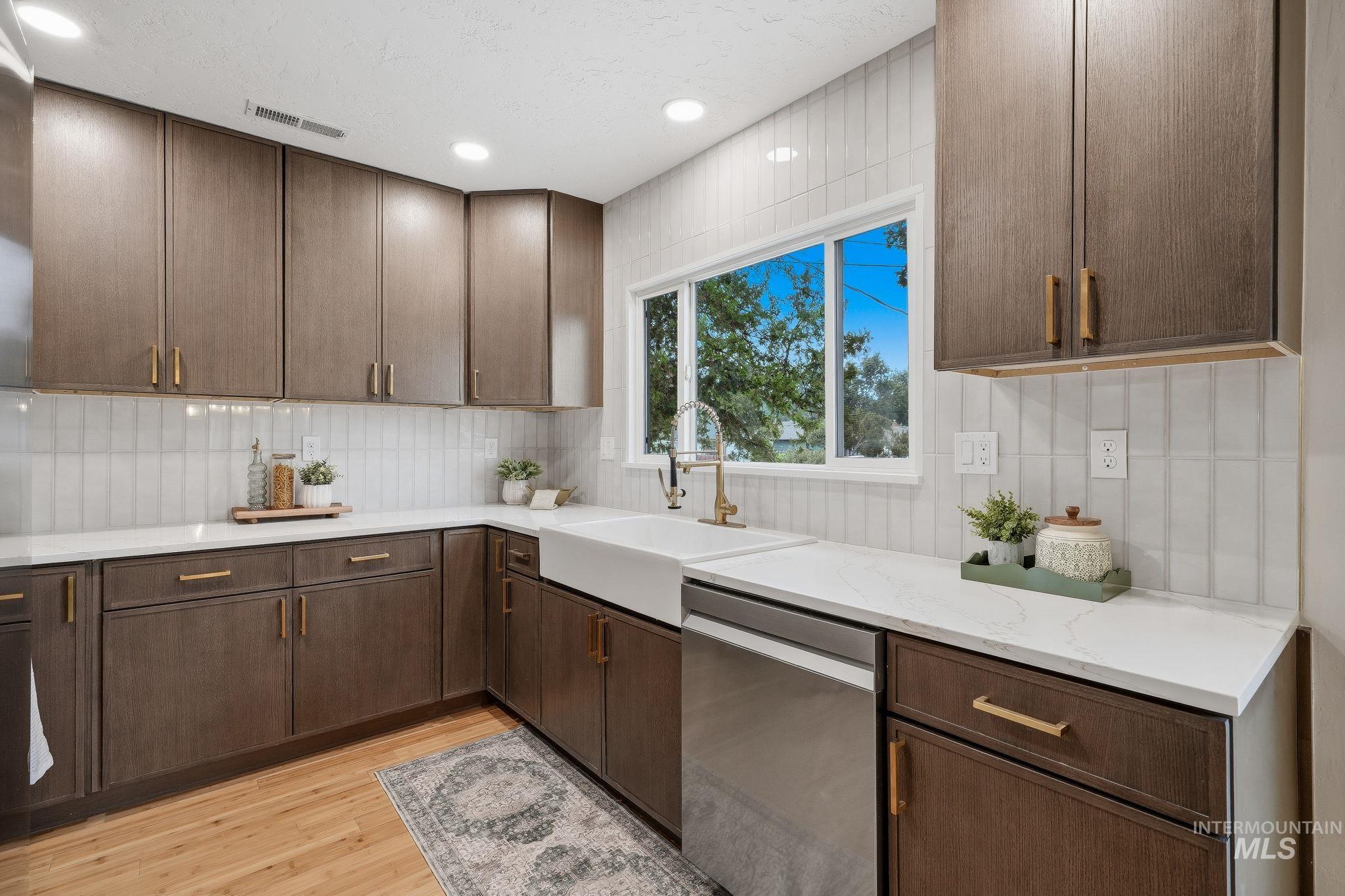 4101 W Kootenai Property Photo 13
