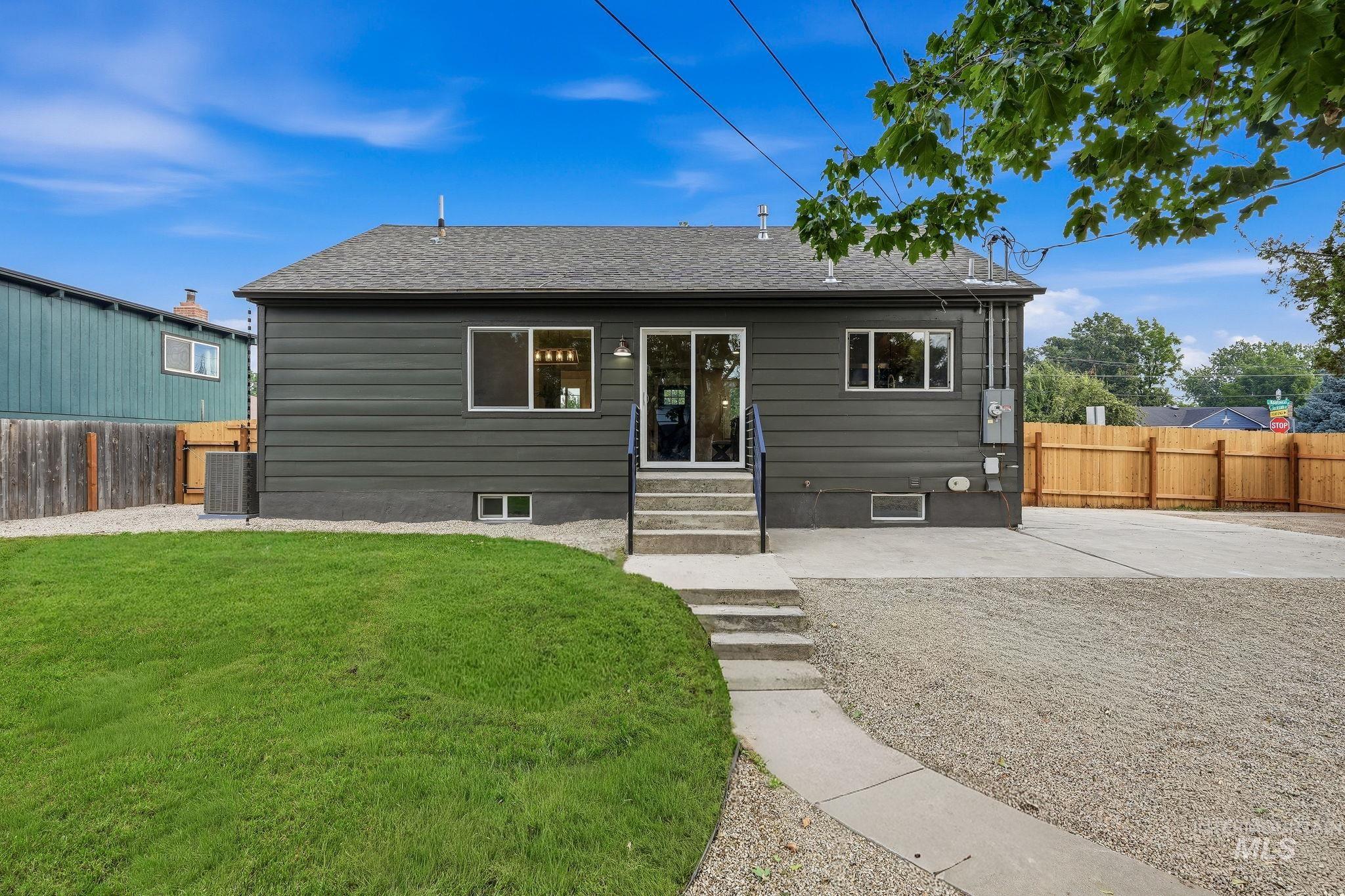 4101 W Kootenai Property Photo 37
