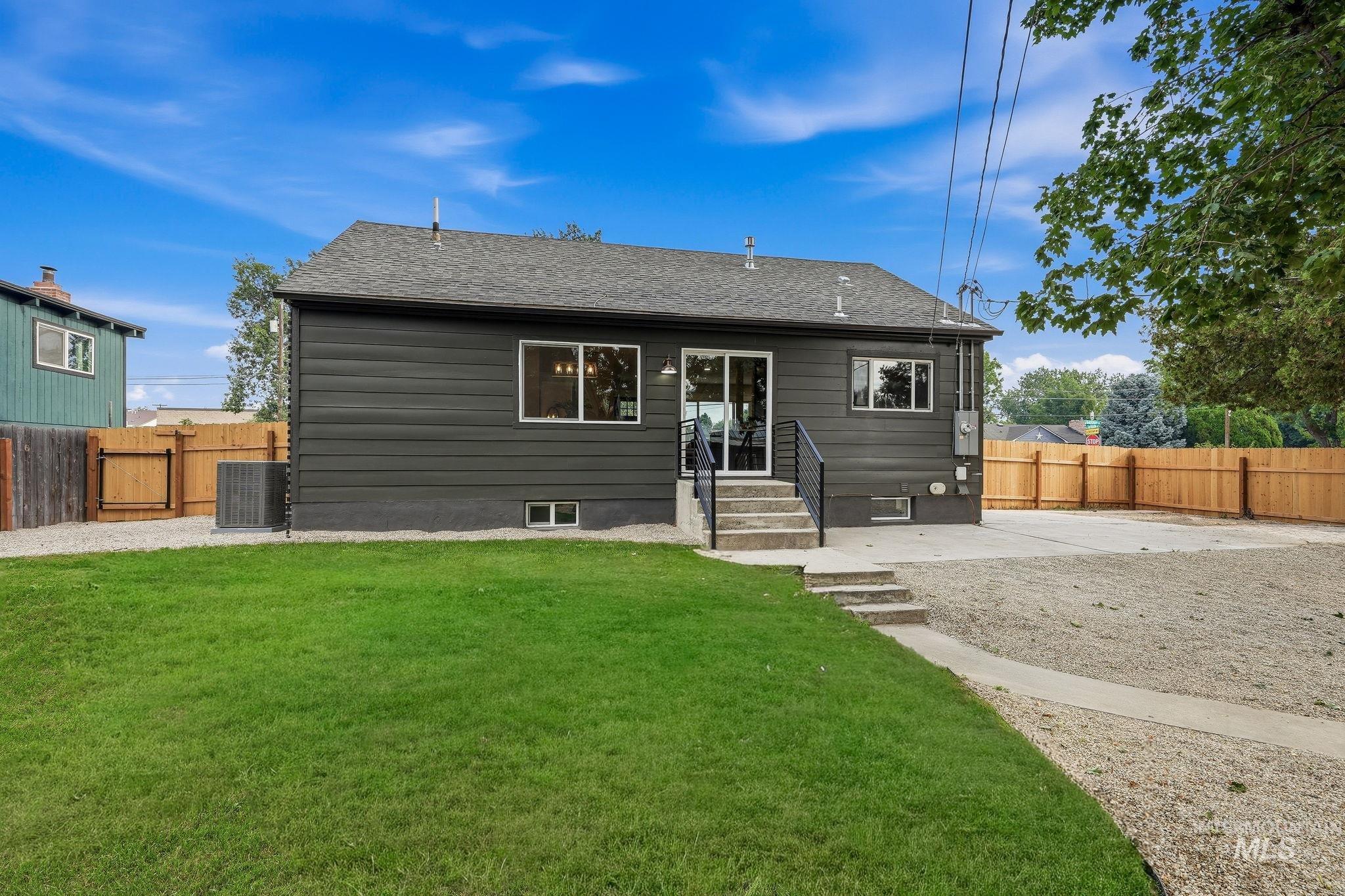 4101 W Kootenai Property Photo 39