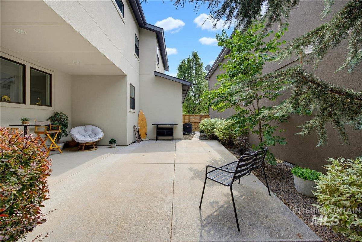 2740 S Honeycomb Way Property Photo 6