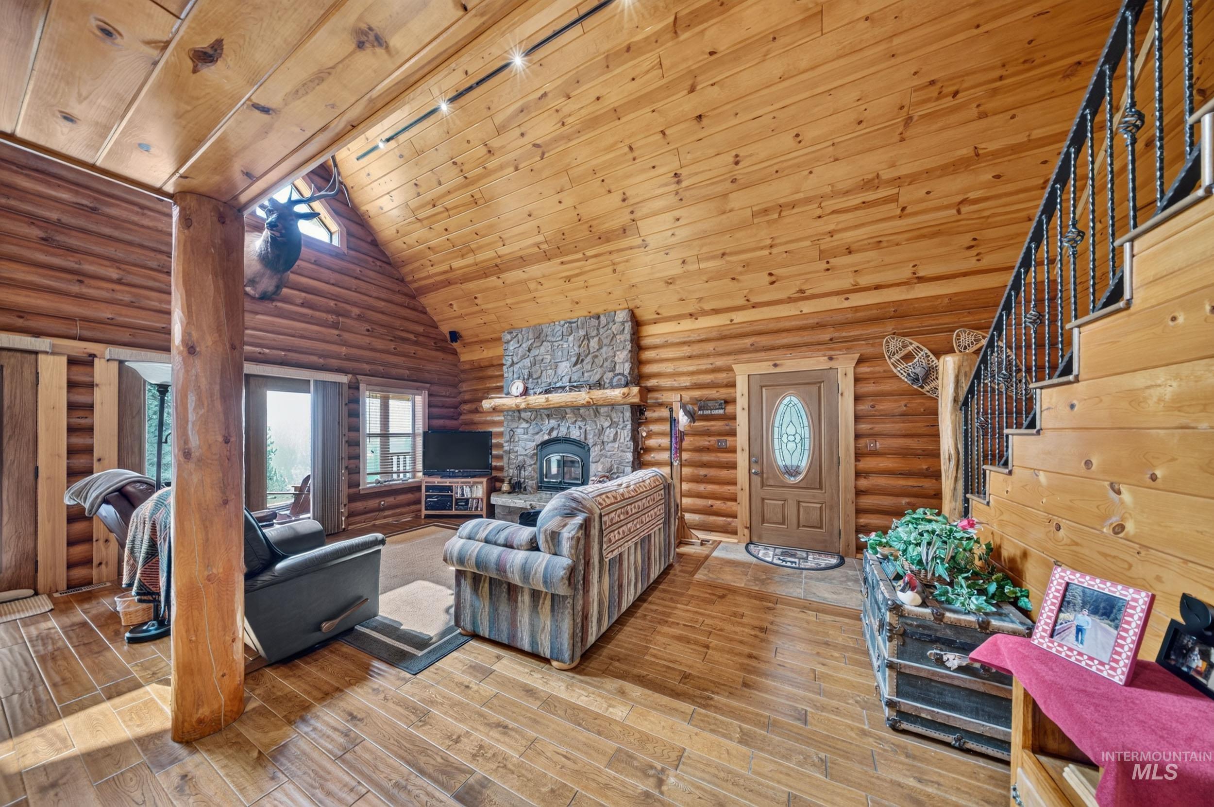 148 N Elk Lake Road Property Photo 9