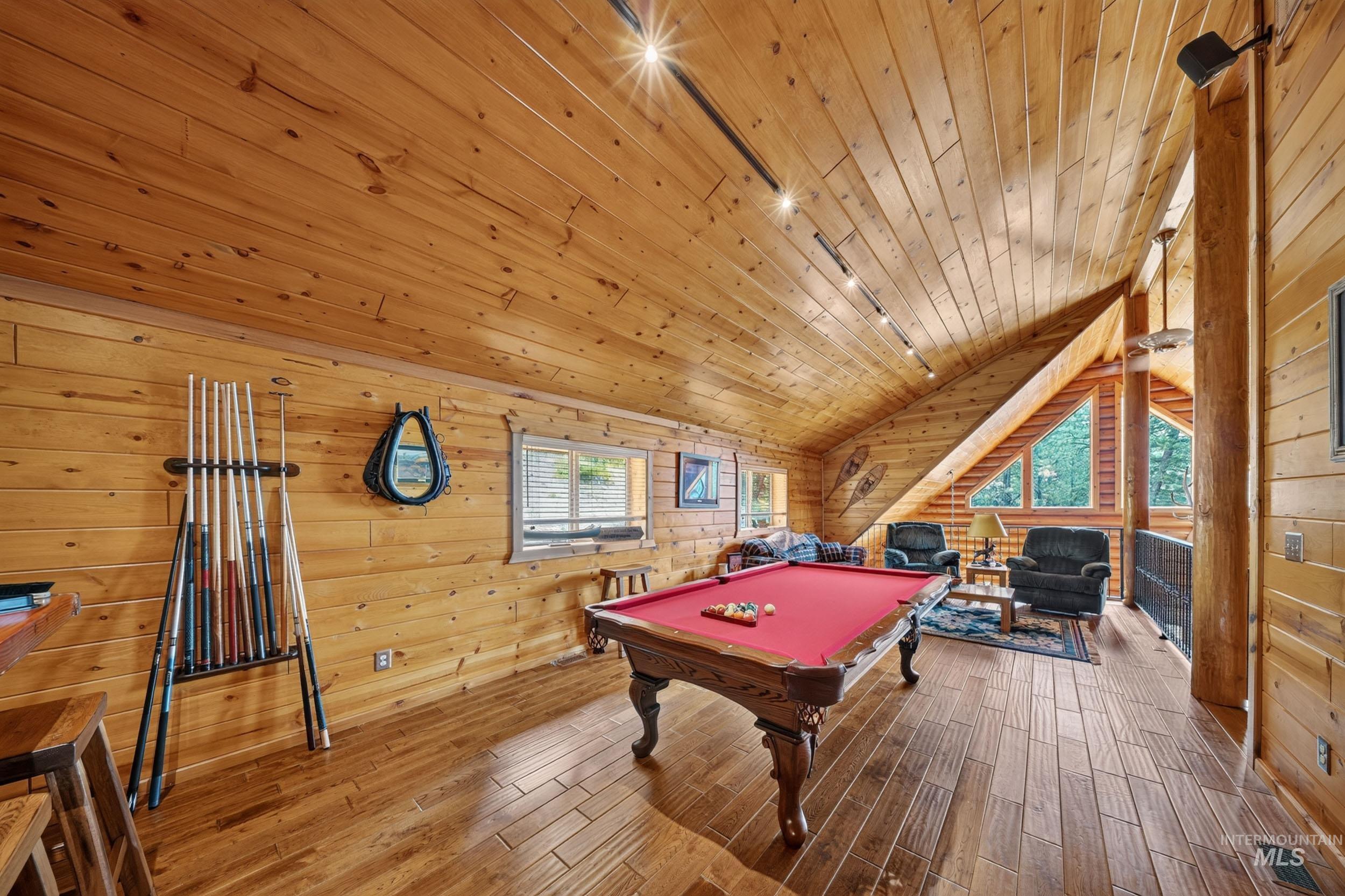 148 N Elk Lake Road Property Photo 17