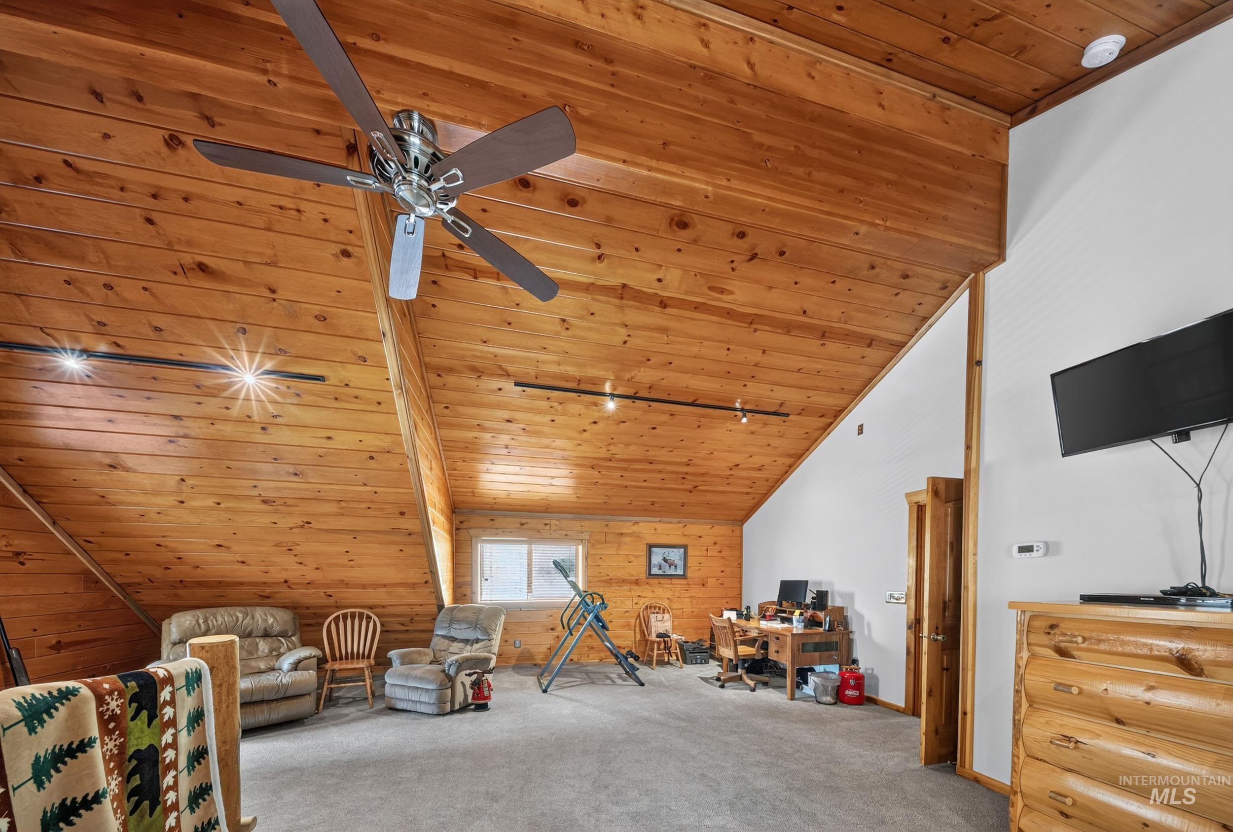 148 N Elk Lake Road Property Photo 22